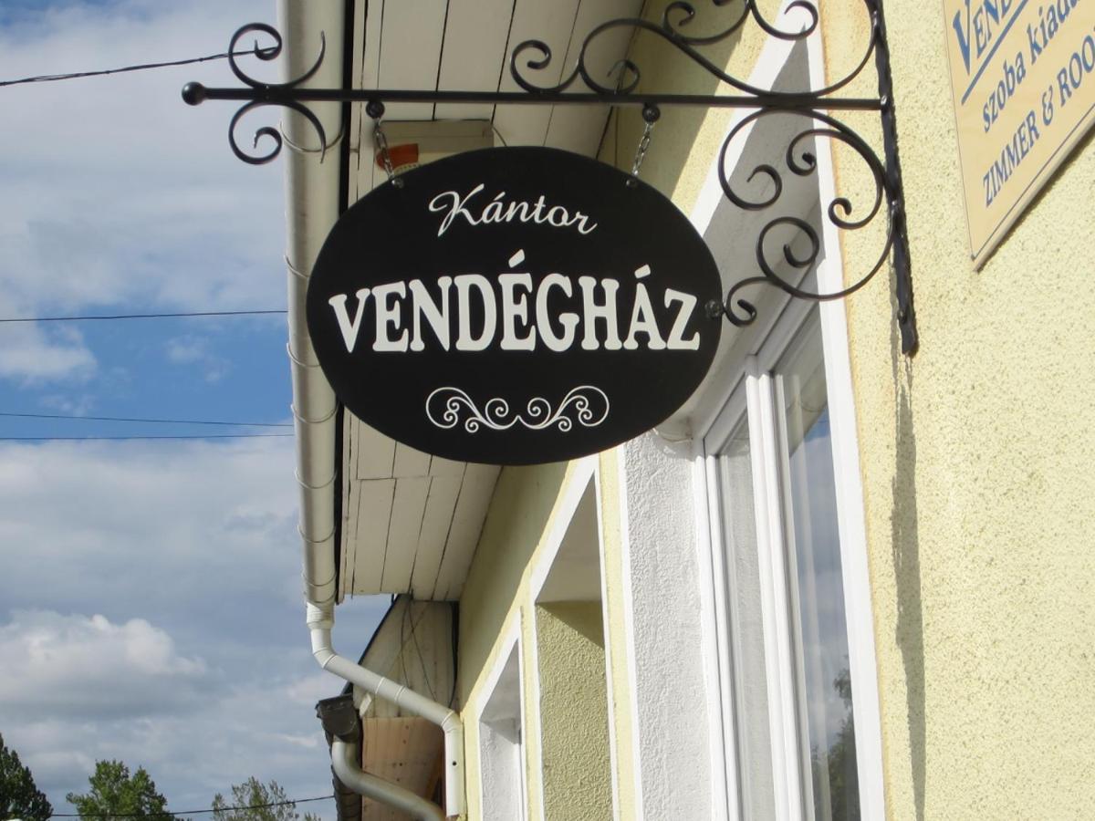 Kantor Vendeghaz Hotell Zalaegerszeg Exteriör bild