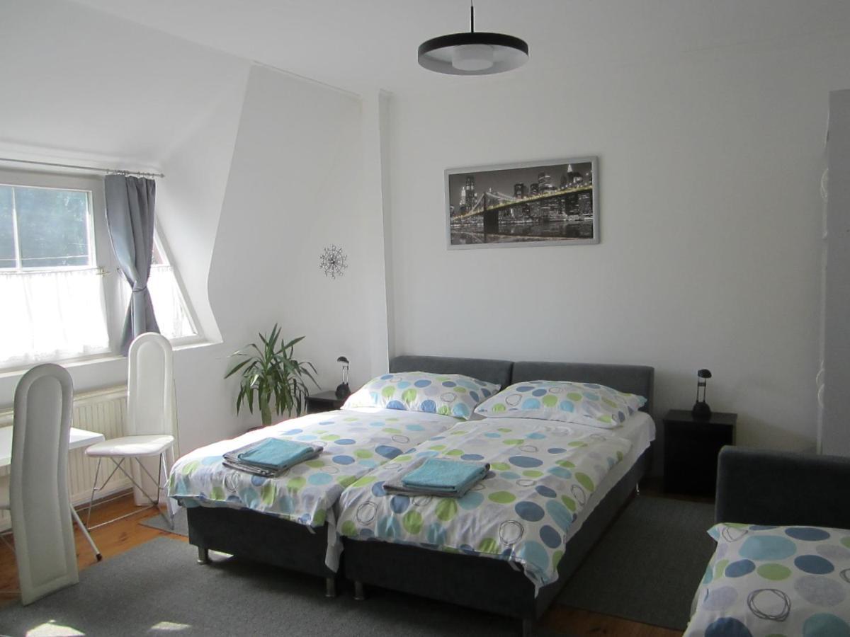 Kantor Vendeghaz Hotell Zalaegerszeg Exteriör bild